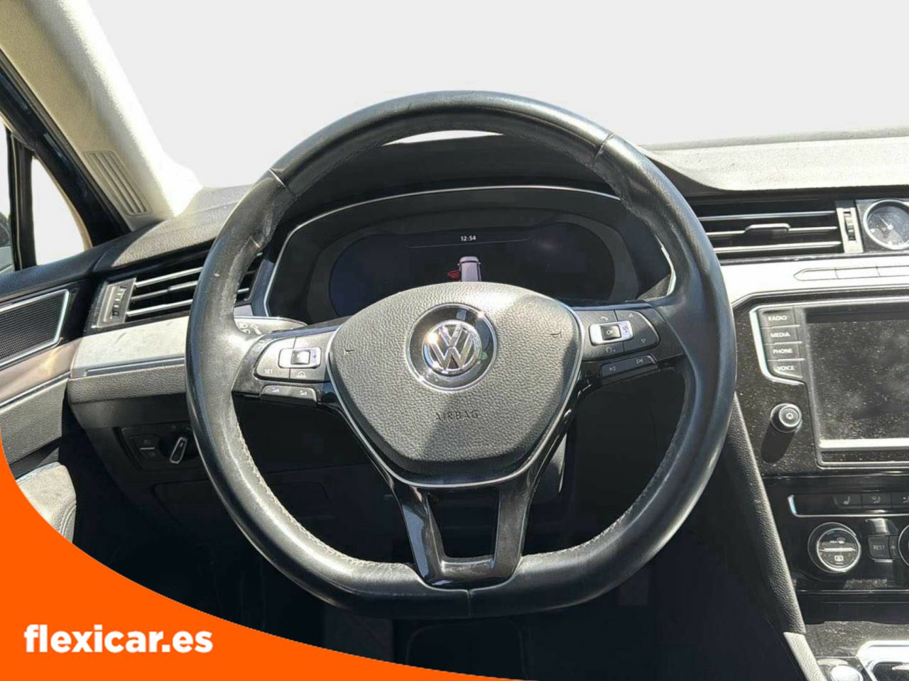 Foto Volkswagen Passat 12