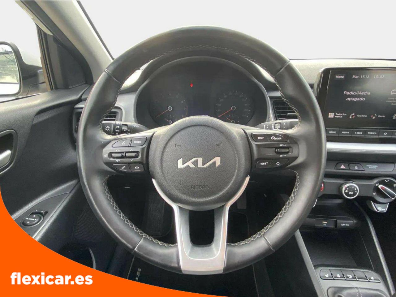 Foto Kia Stonic 12