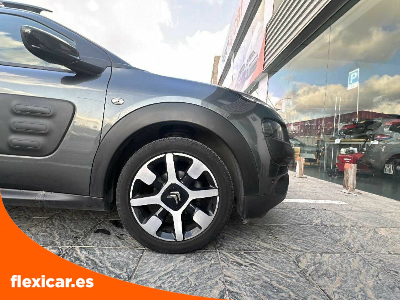 Foto Citroën C4 Cactus 18