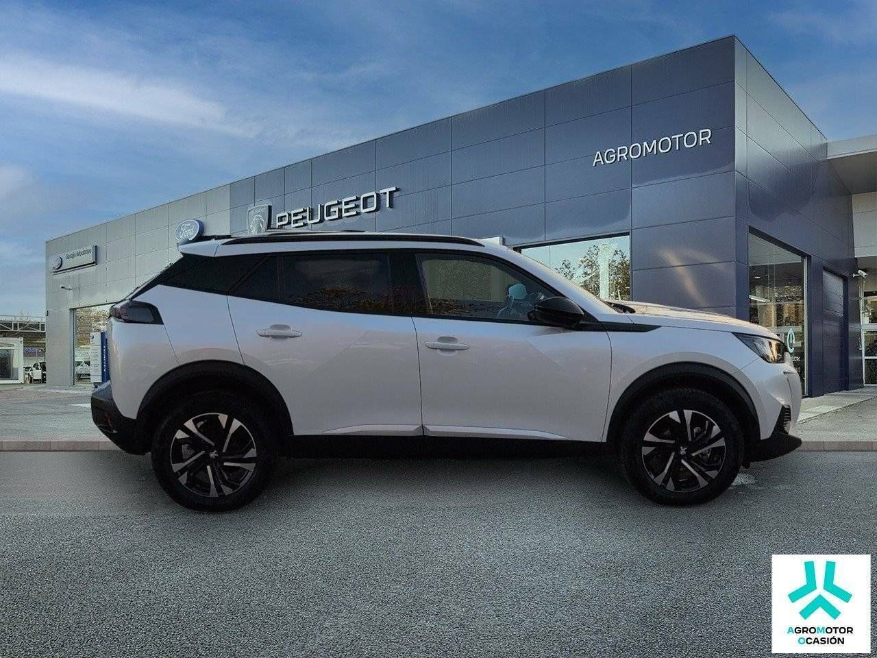 Foto Peugeot 2008 4