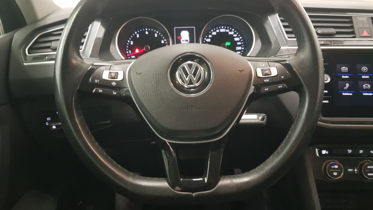 Foto Volkswagen Tiguan 25