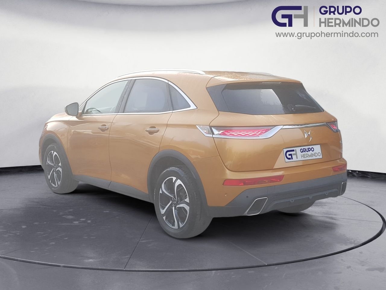 Foto DS Automobiles DS 7 Crossback 2