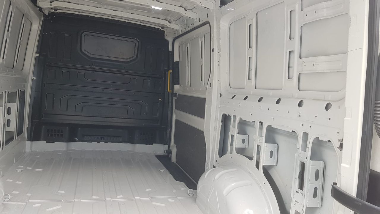 Foto Volkswagen Crafter 28