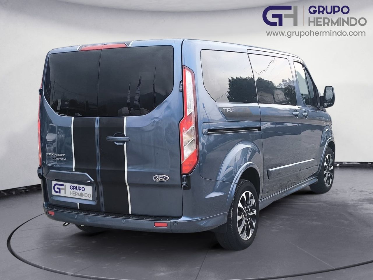 Foto Ford Tourneo Custom 4