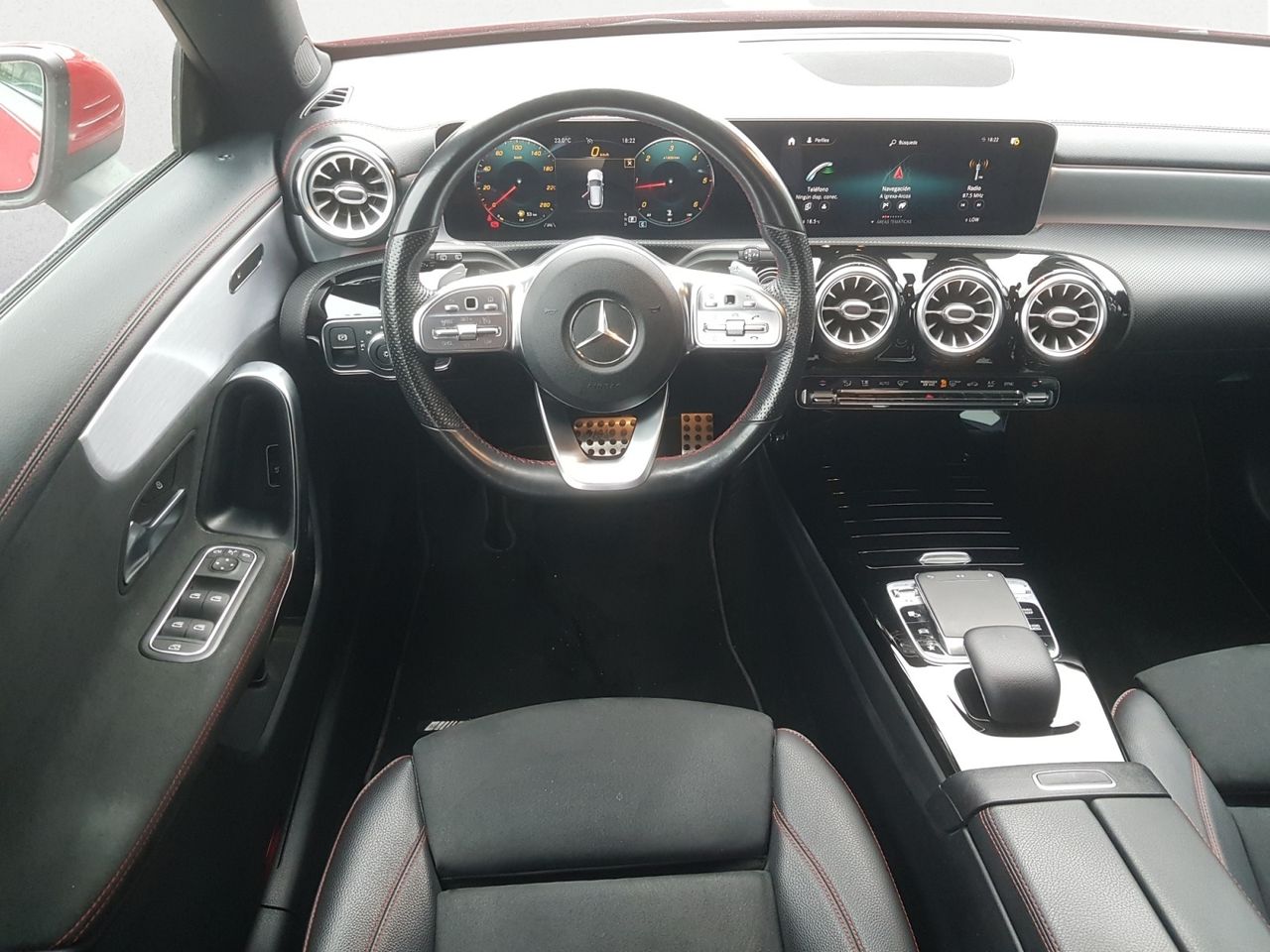 Foto Mercedes-Benz Clase CLA 14