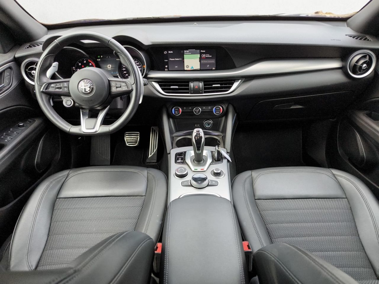 Foto Alfa Romeo Stelvio 9