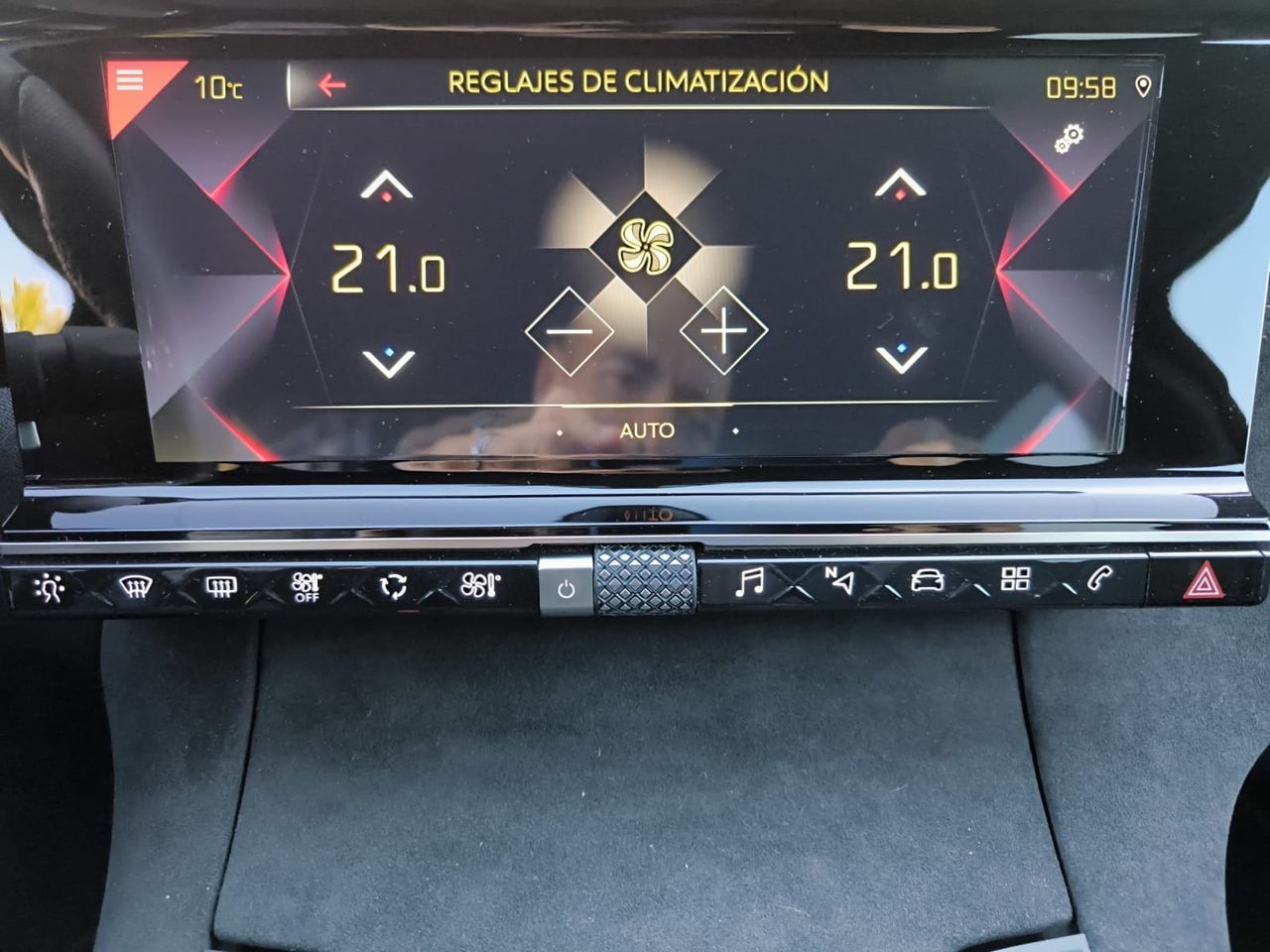 Foto DS Automobiles DS 7 Crossback 16