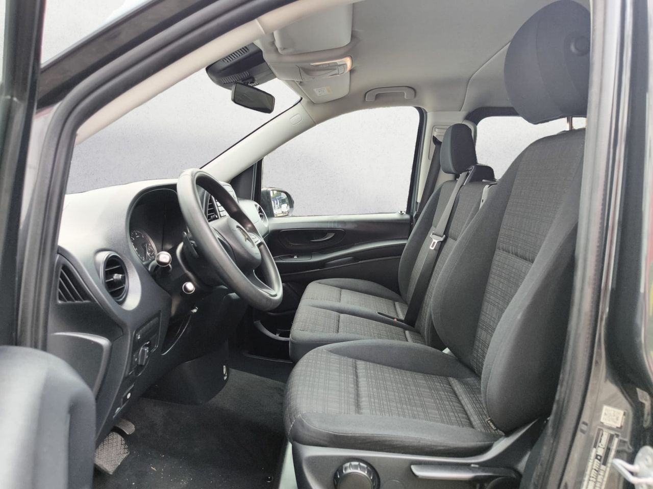 Foto Mercedes-Benz Vito 10