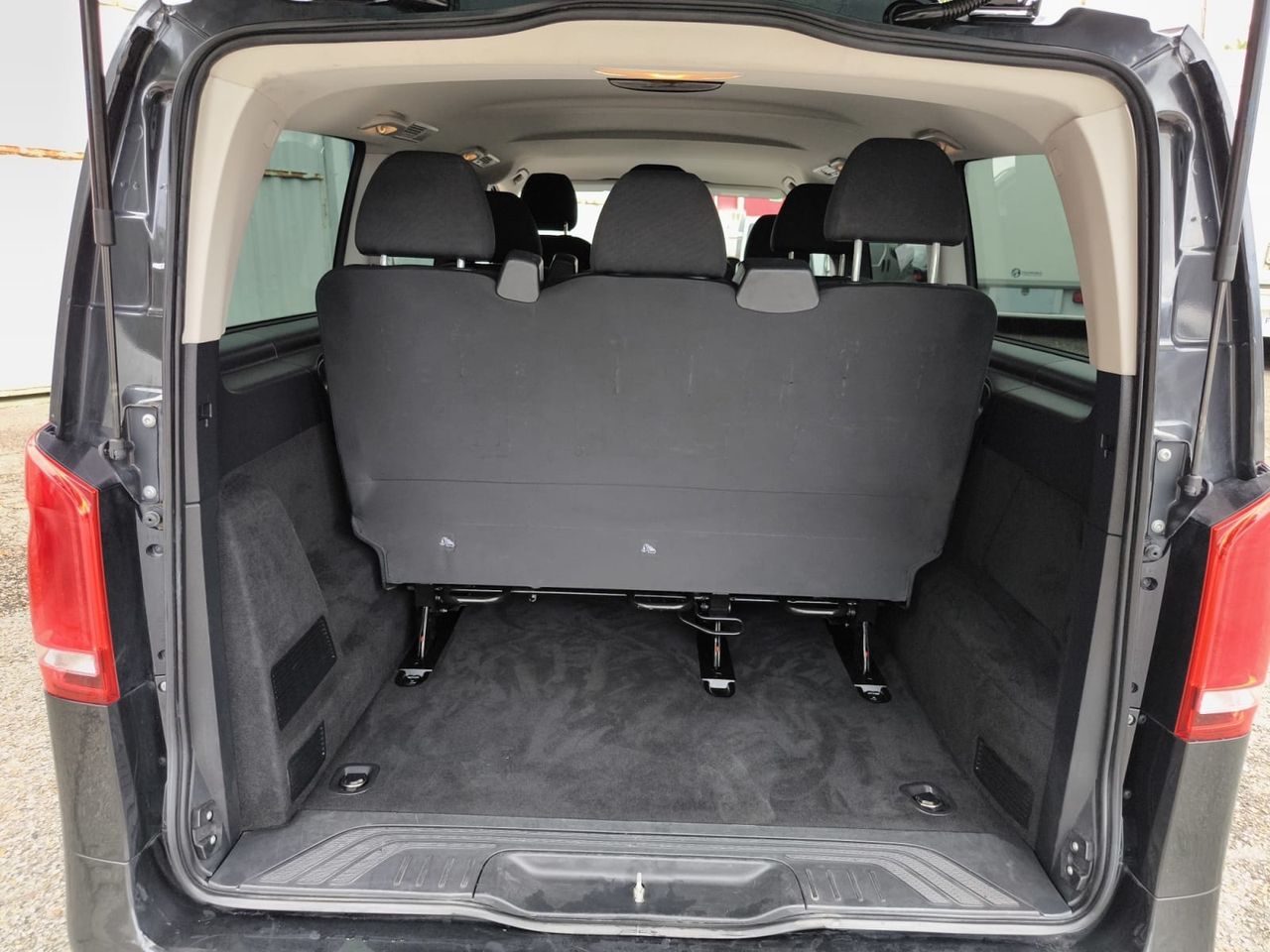 Foto Mercedes-Benz Vito 14