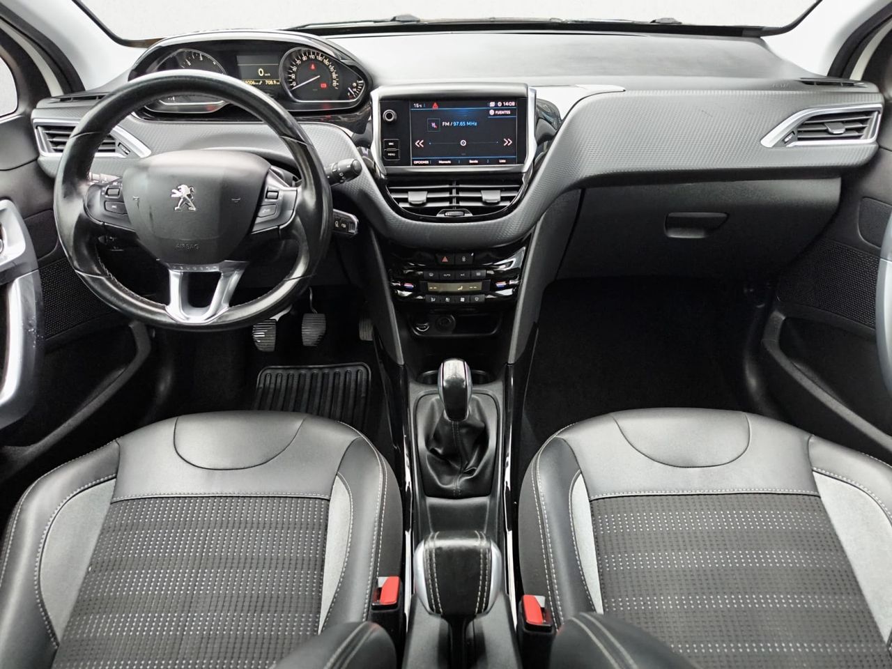 Foto Peugeot 2008 9