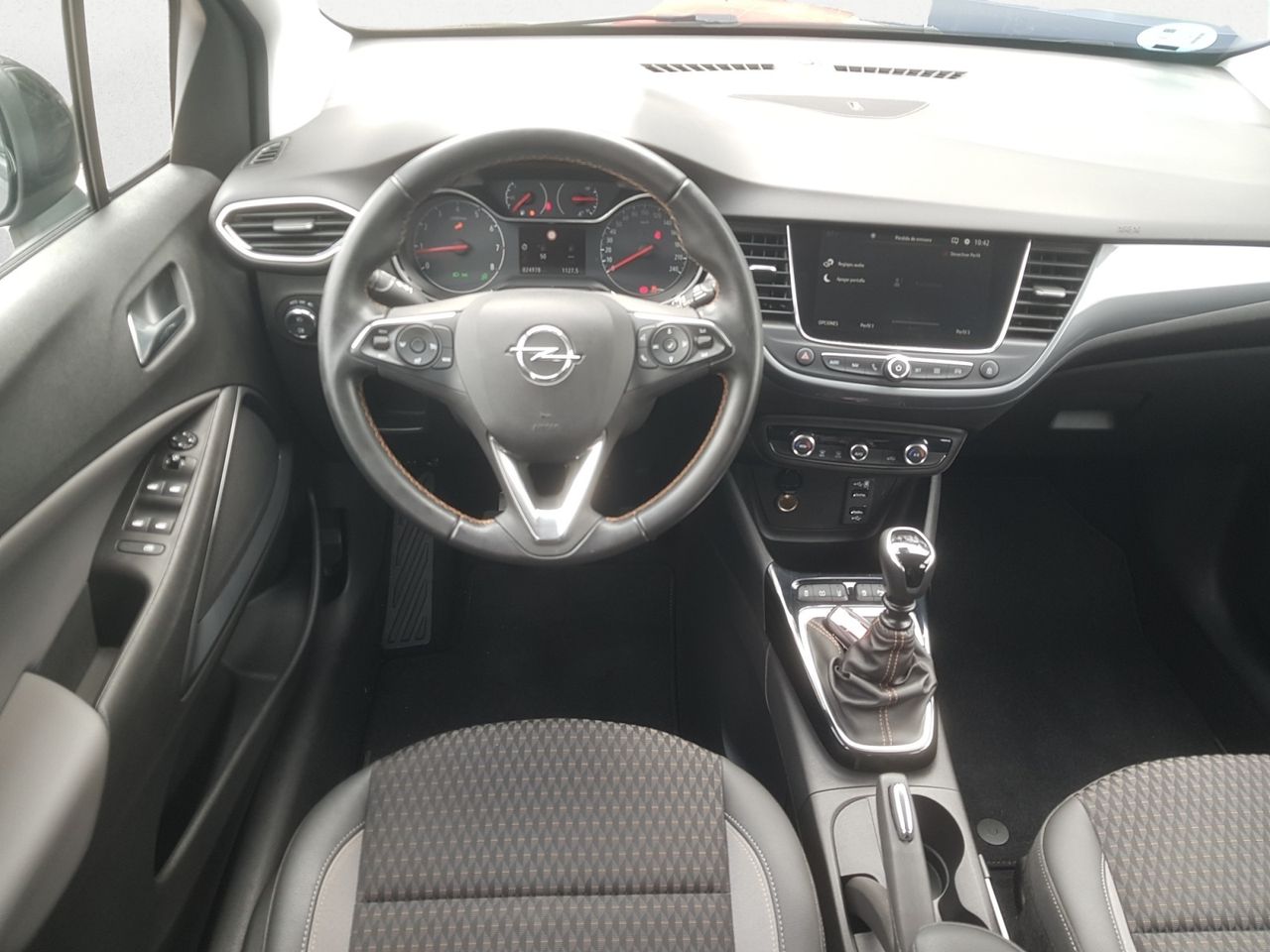 Foto Opel Crossland X 12