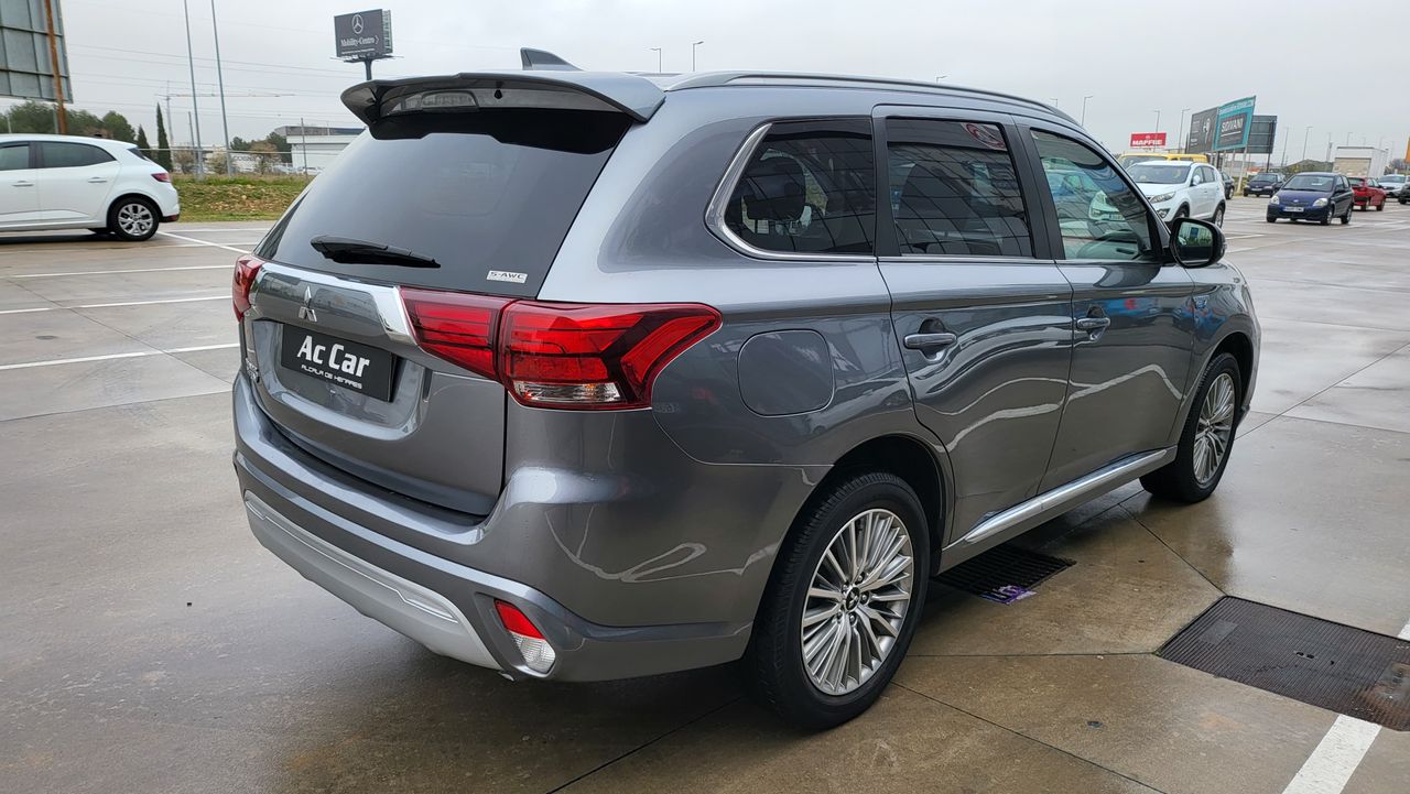 Foto Mitsubishi Outlander 17