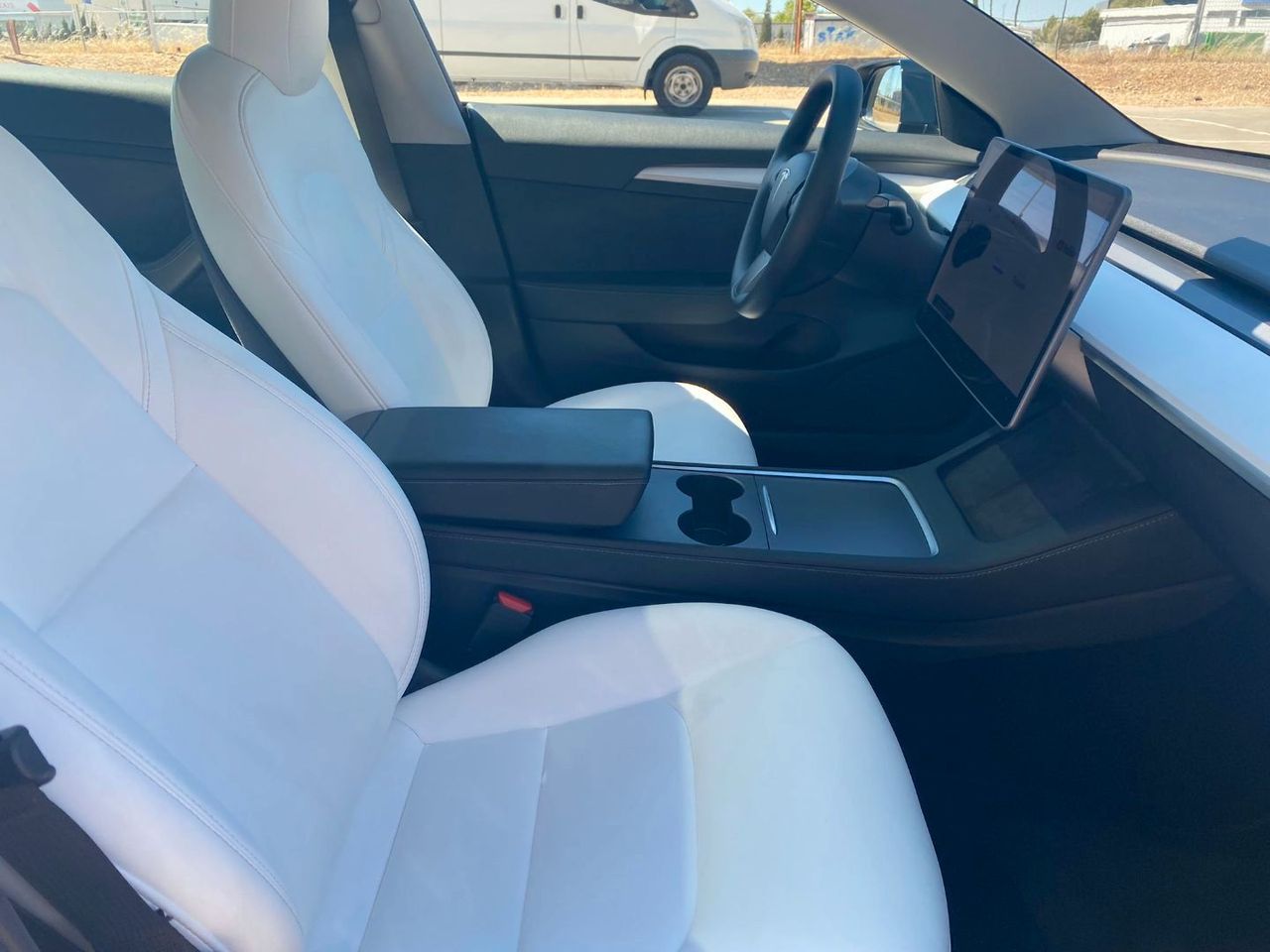 Foto Tesla Model 3 8