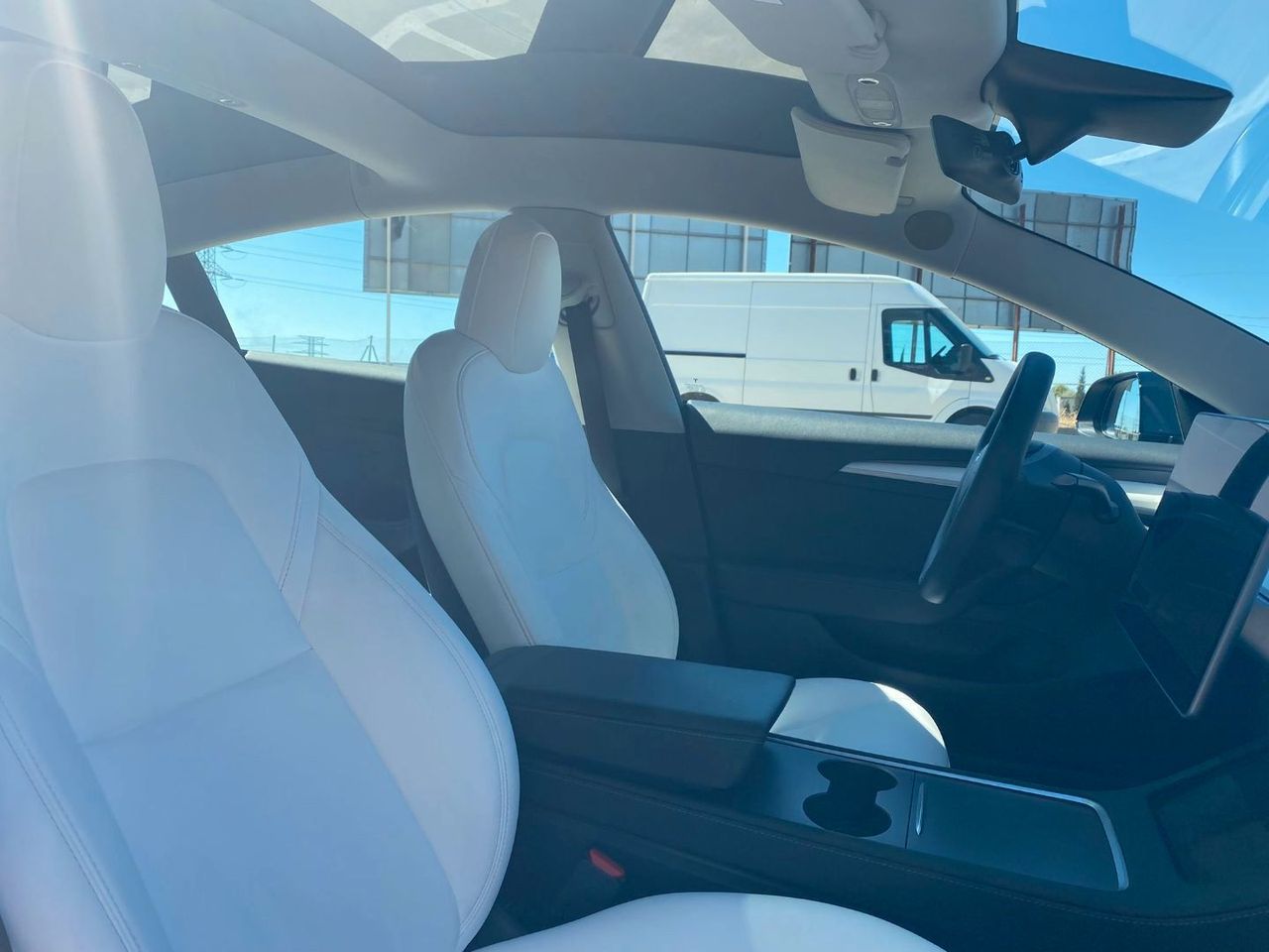 Foto Tesla Model 3 26