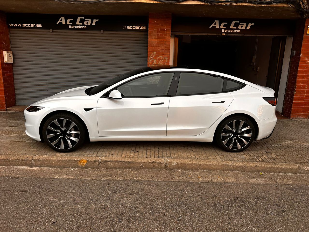 Foto Tesla Model 3 15