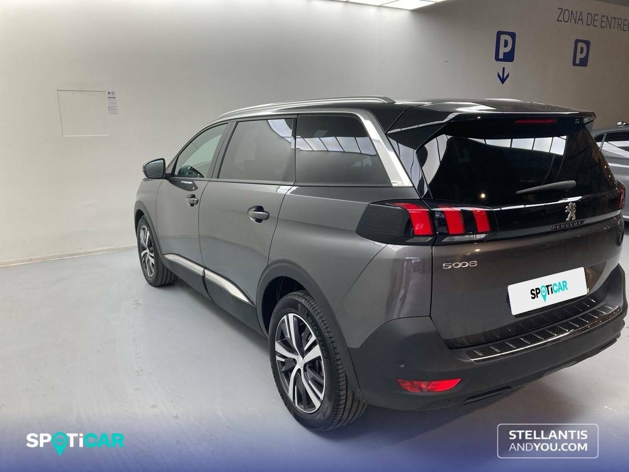 Foto Peugeot 5008 7