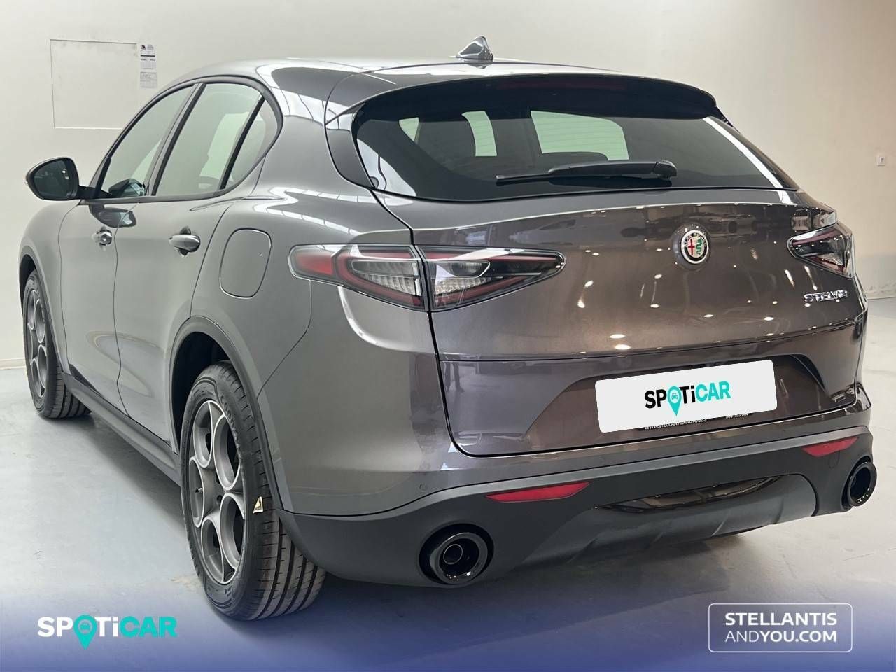 Foto Alfa Romeo Stelvio 7