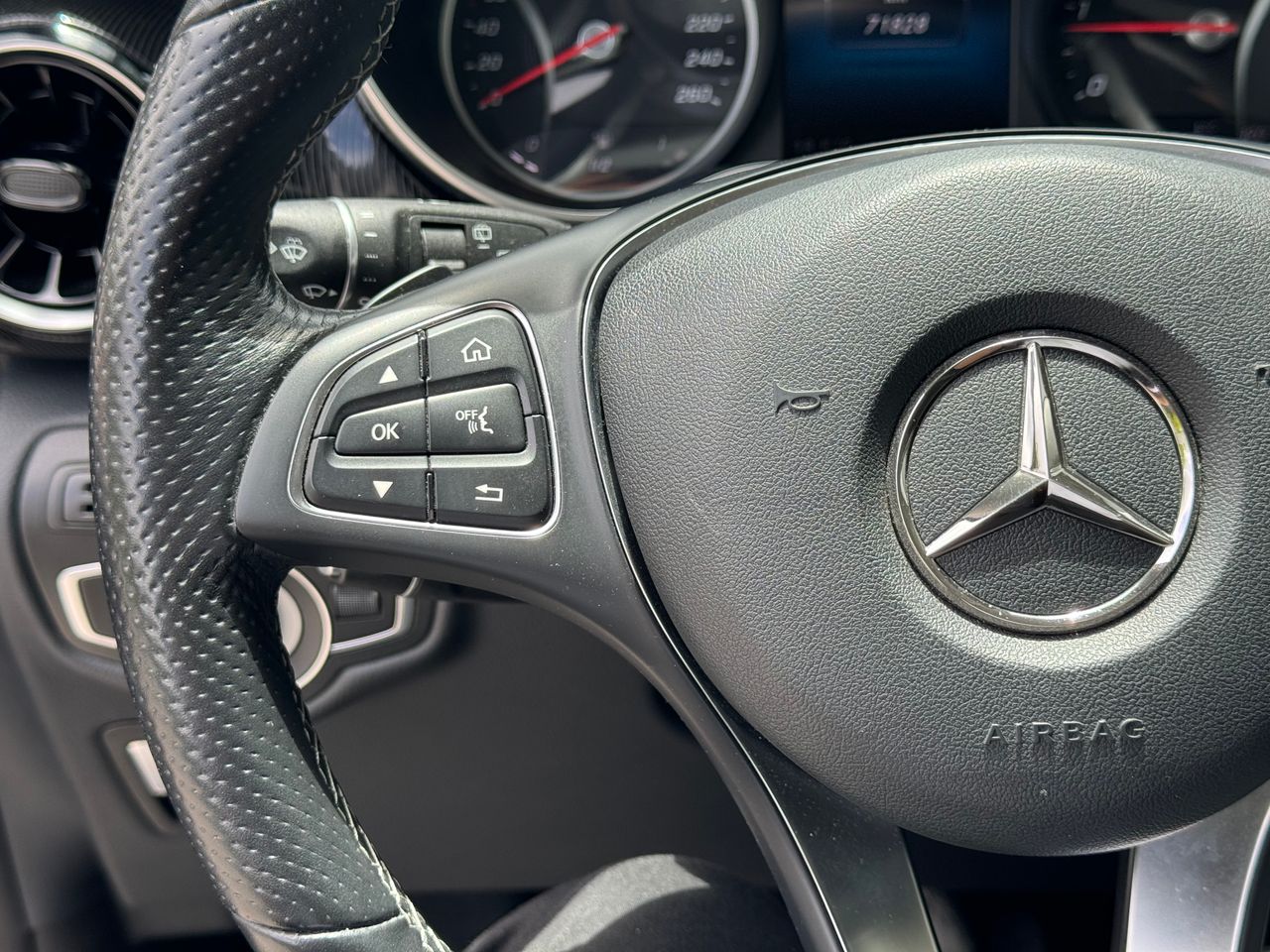 Foto Mercedes-Benz Clase V 32