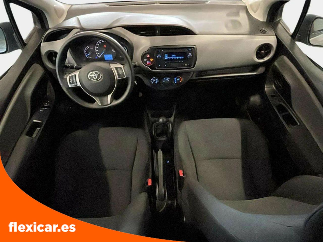 Foto Toyota Yaris 10