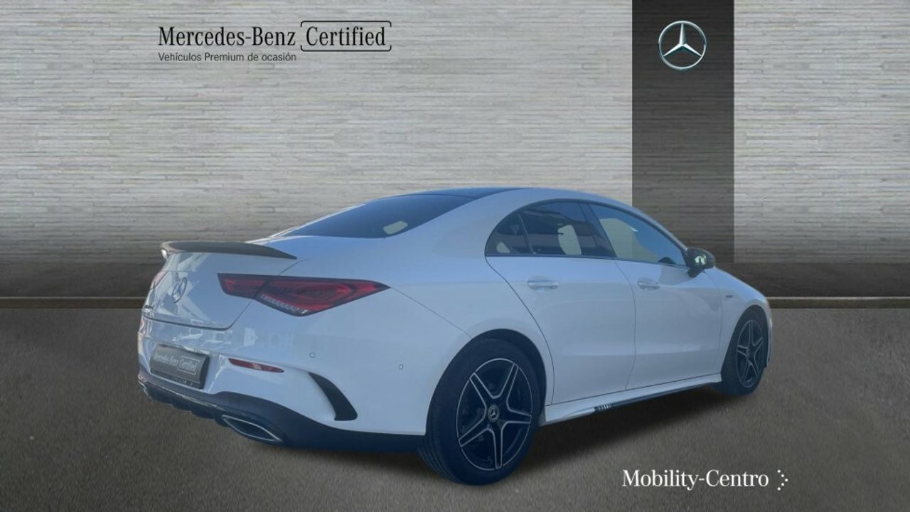 Foto Mercedes-Benz Clase CLA 2