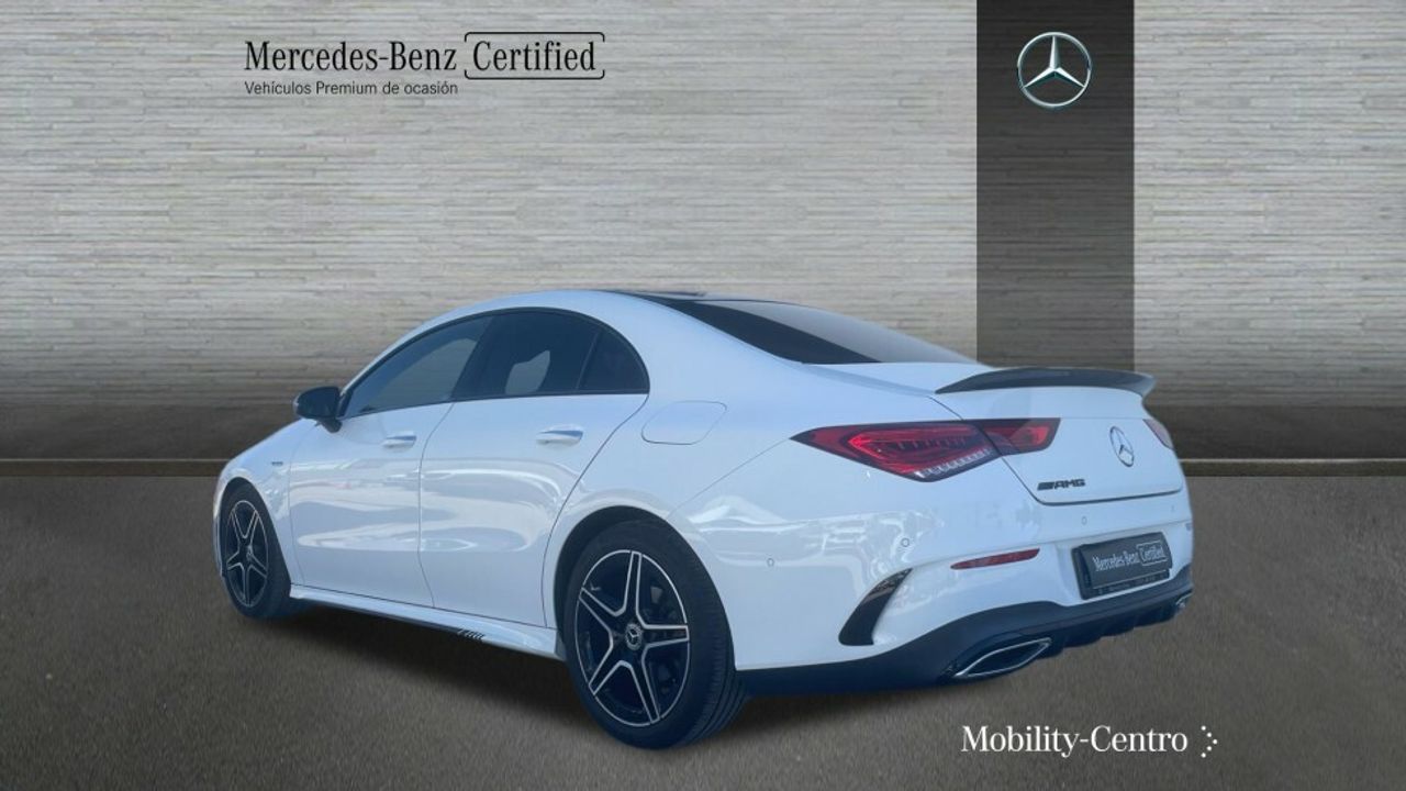 Foto Mercedes-Benz Clase CLA 4