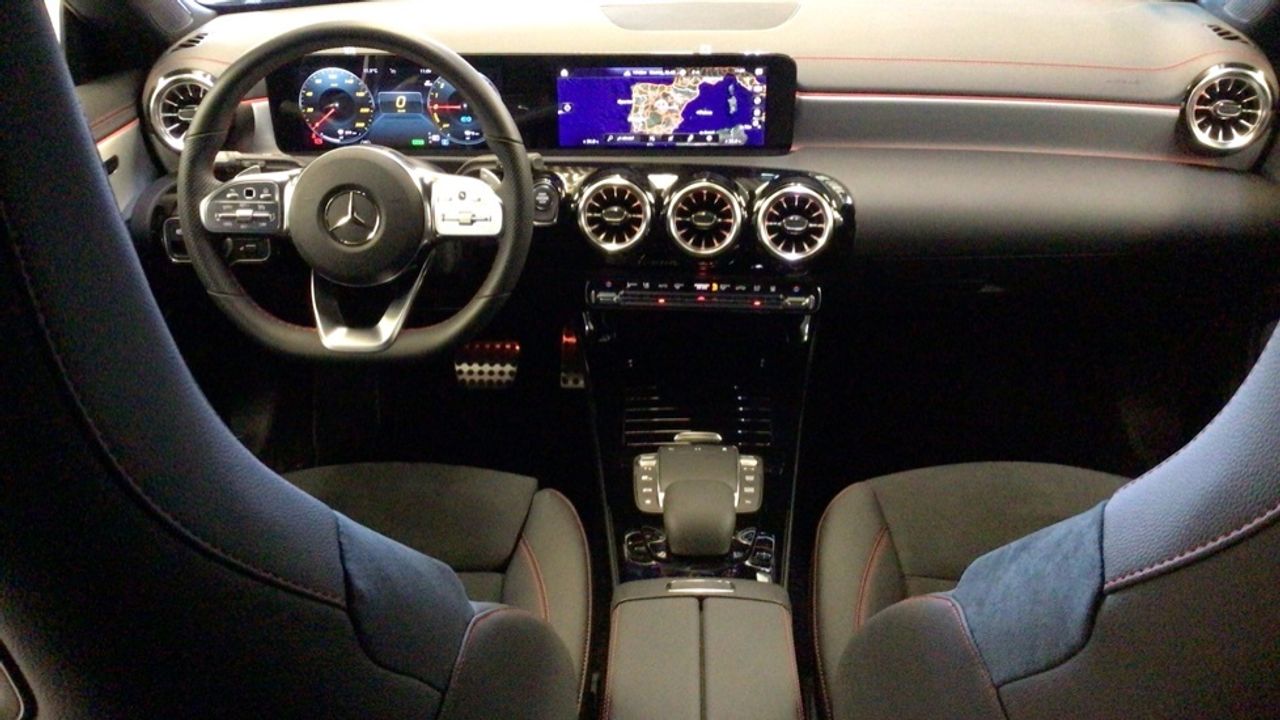 Foto Mercedes-Benz Clase CLA 8