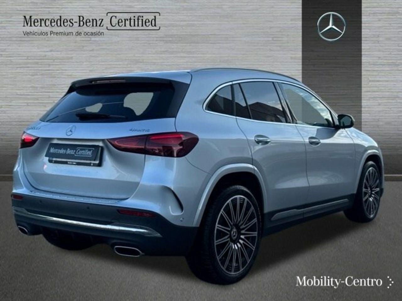 Foto Mercedes-Benz Clase GLA 2