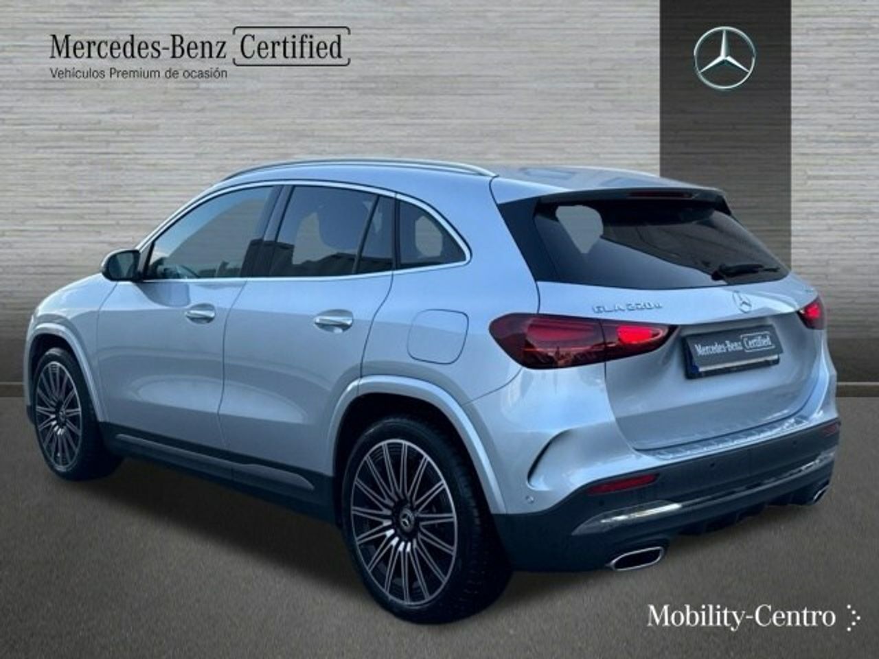 Foto Mercedes-Benz Clase GLA 4