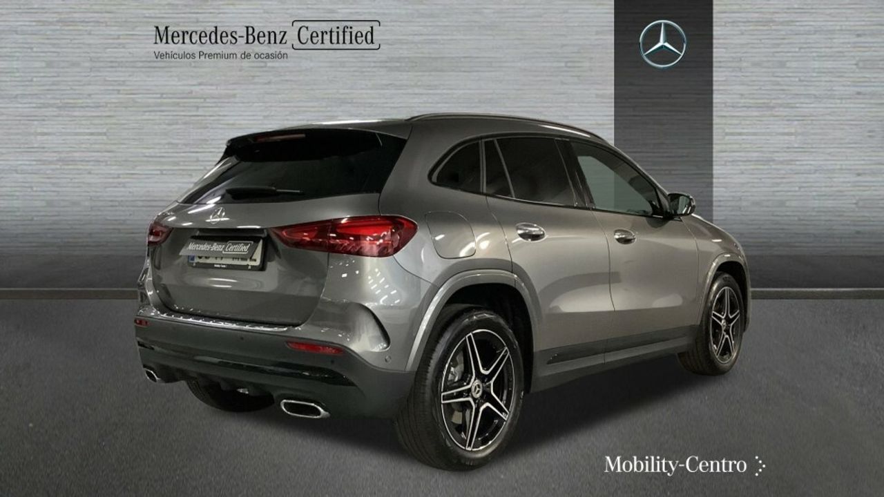 Foto Mercedes-Benz Clase GLA 2