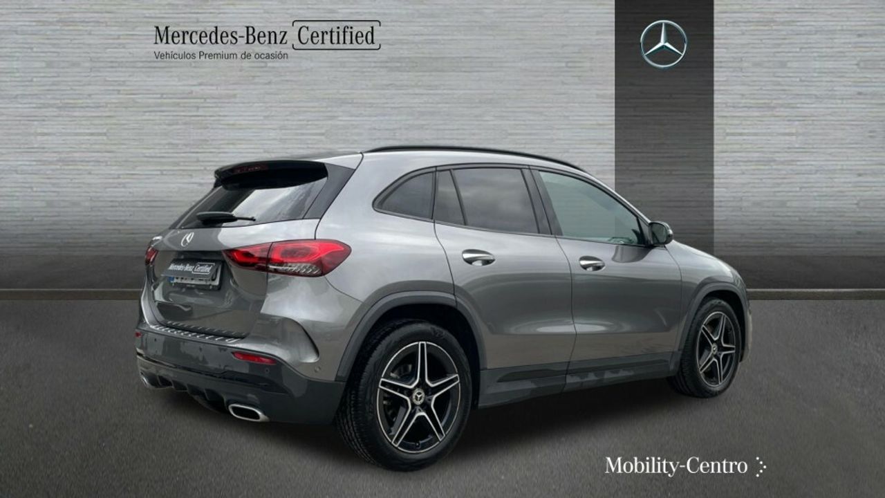 Foto Mercedes-Benz Clase GLA 2