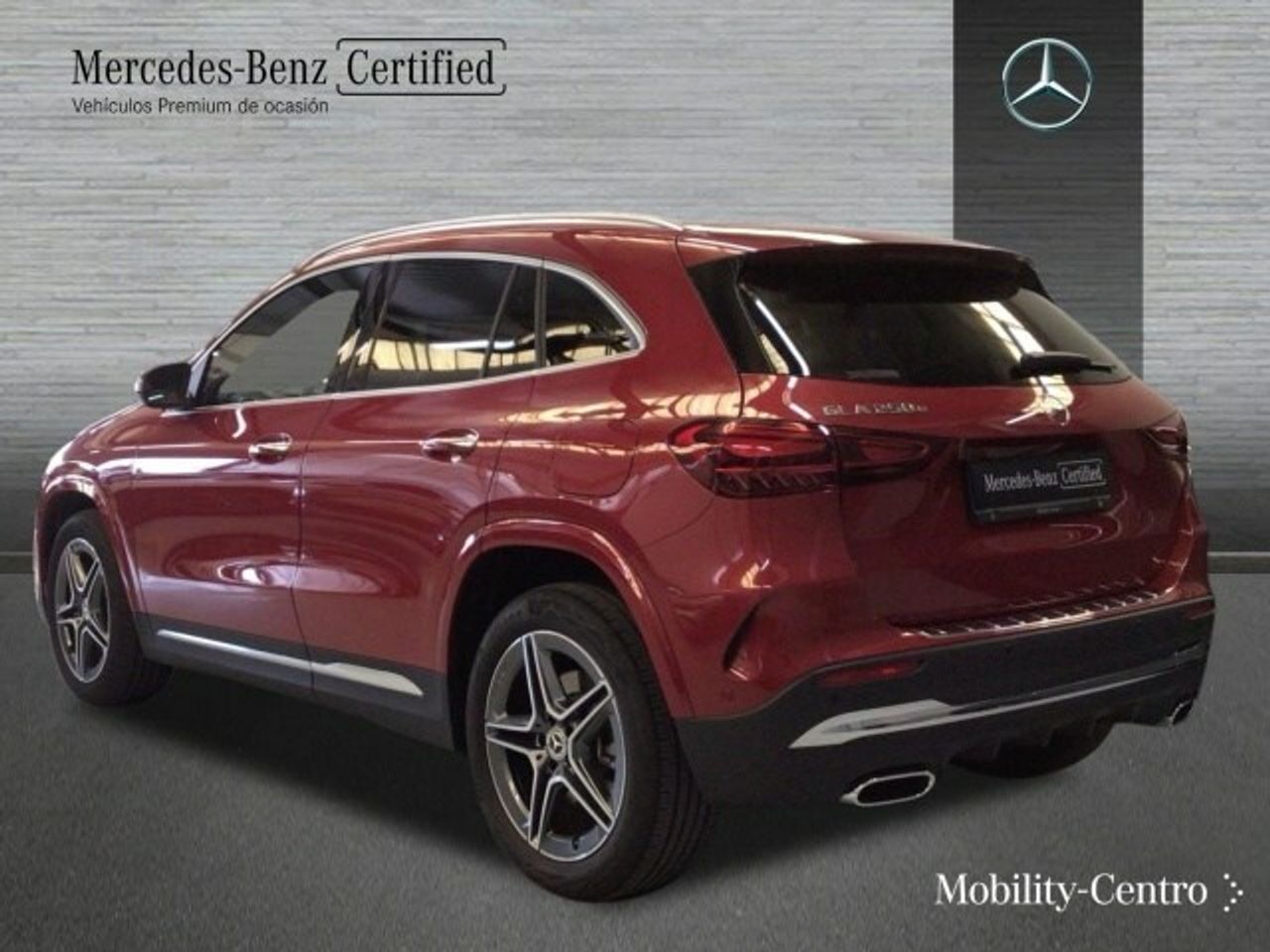 Foto Mercedes-Benz Clase GLA 4