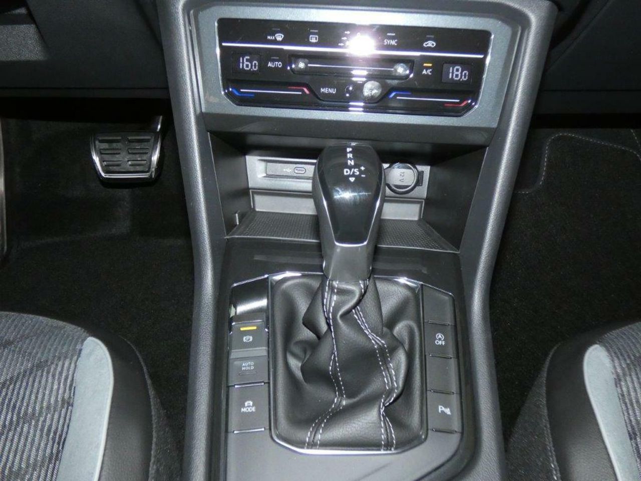 Foto Volkswagen Tiguan 15