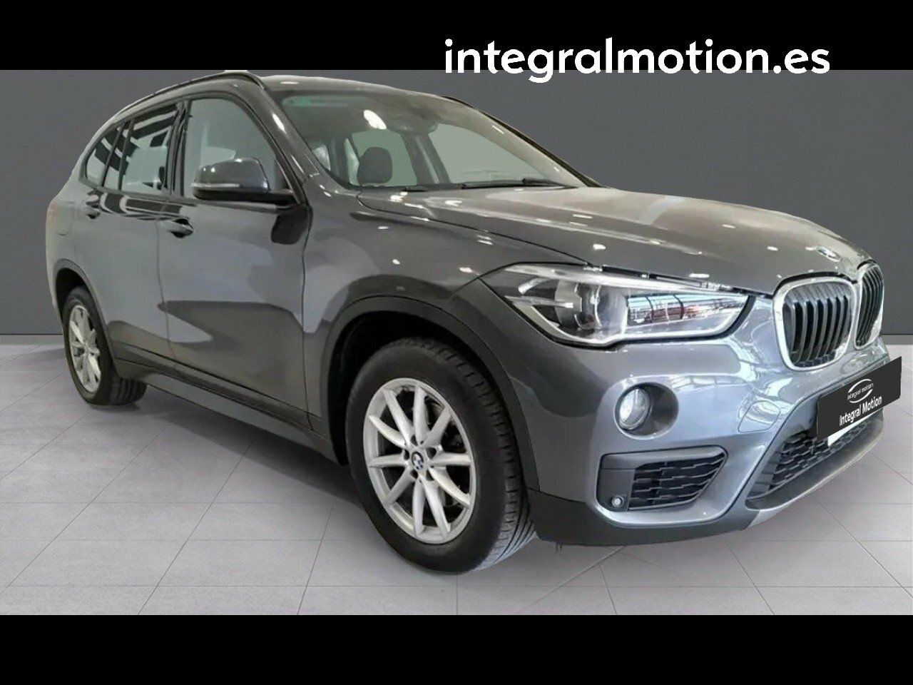 Foto BMW X1 4