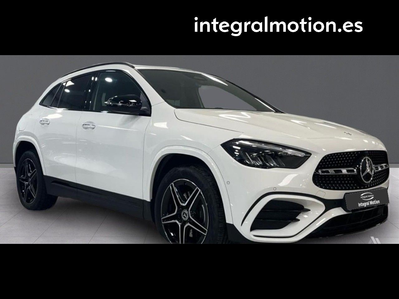 Foto Mercedes-Benz Clase GLA 2