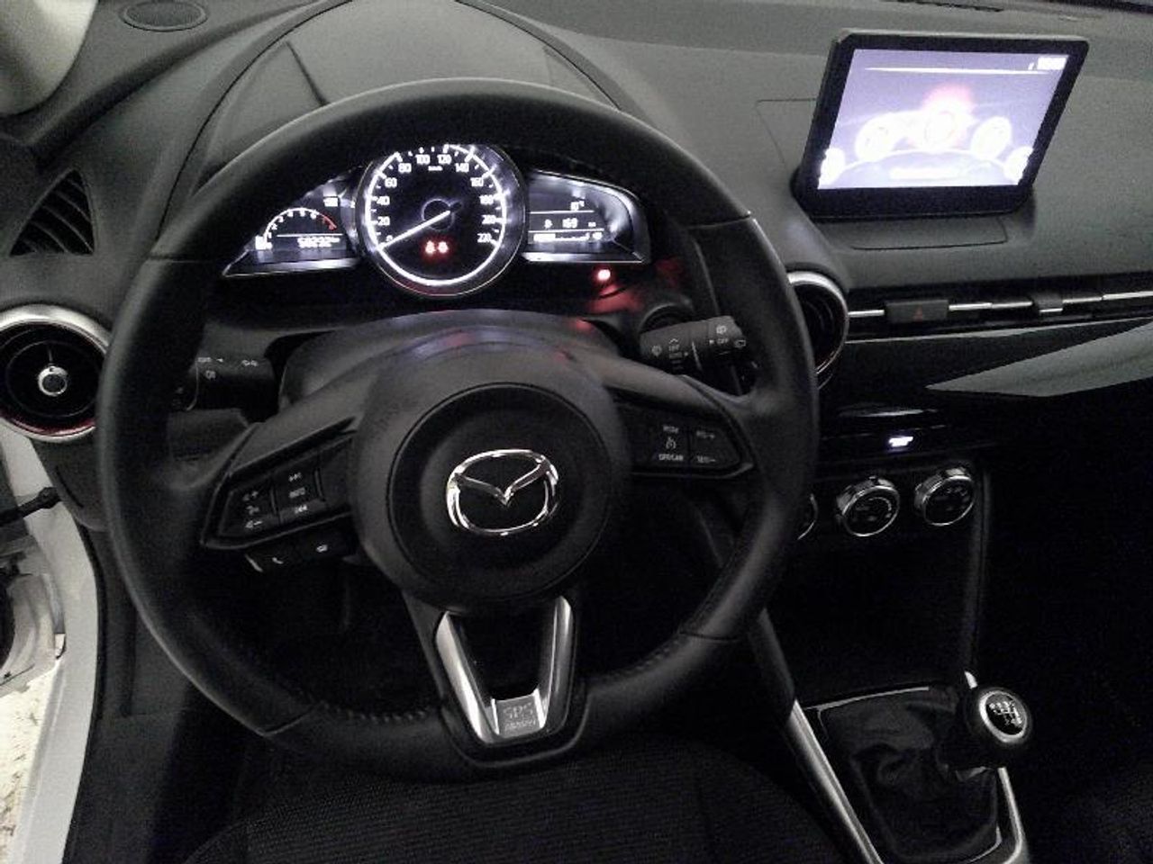 Foto Mazda Mazda2 5