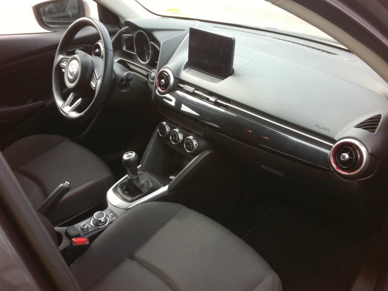 Foto Mazda Mazda2 2