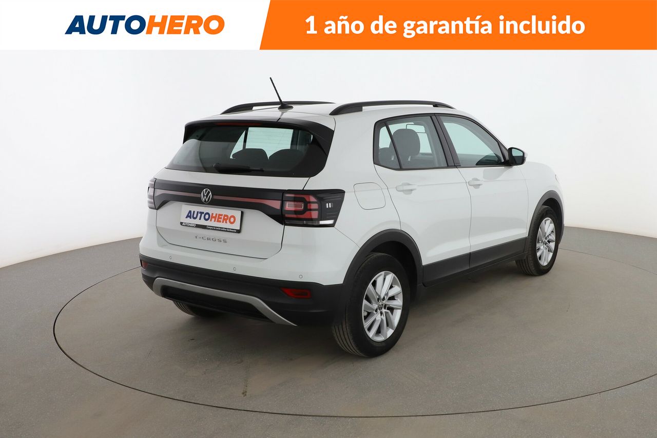 Foto Volkswagen T-Cross 5