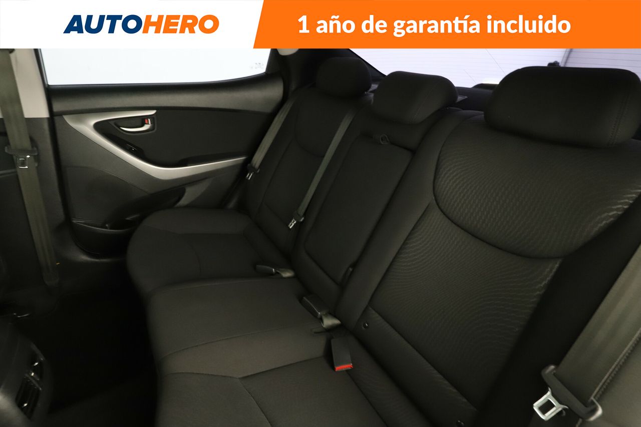 Foto Hyundai Elantra 14