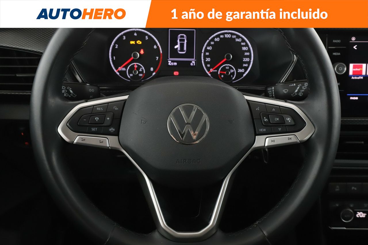 Foto Volkswagen T-Cross 18