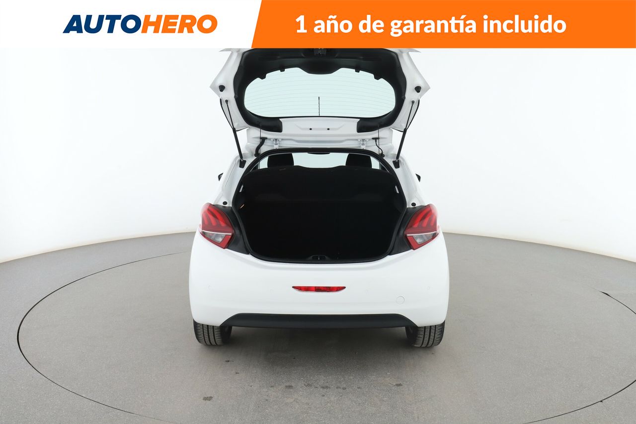 Foto Peugeot 208 17