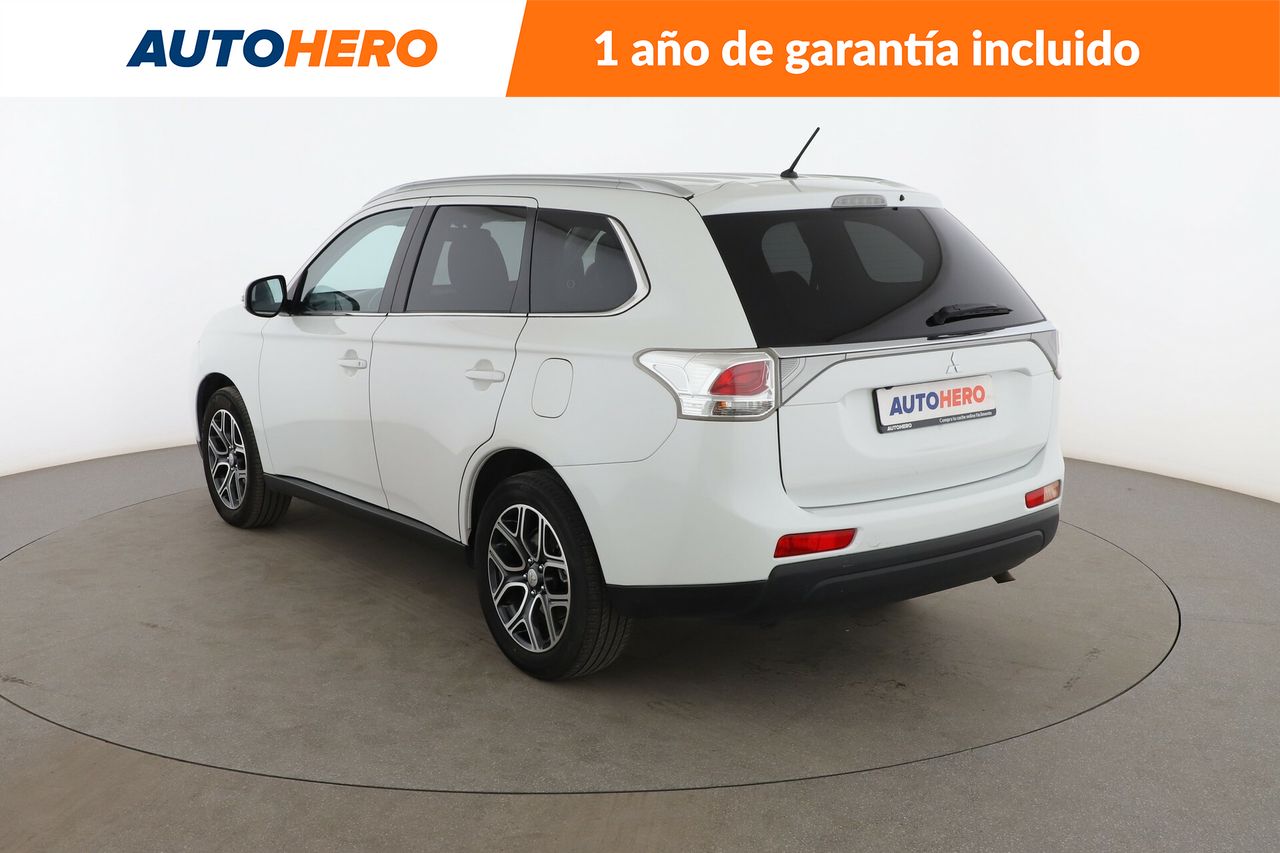 Foto Mitsubishi Outlander 4