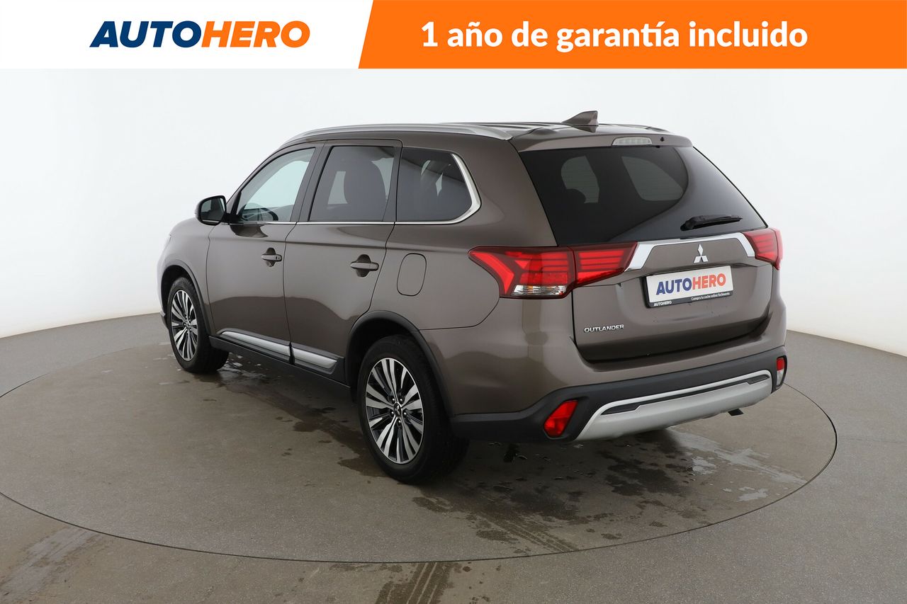 Foto Mitsubishi Outlander 4