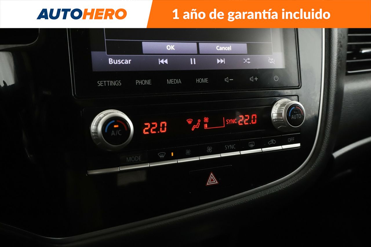 Foto Mitsubishi Outlander 25