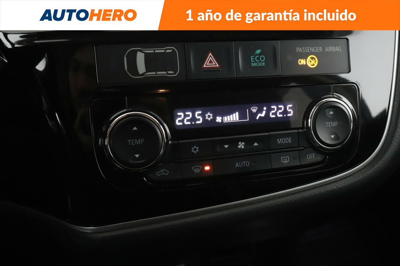 Foto Mitsubishi Outlander 26