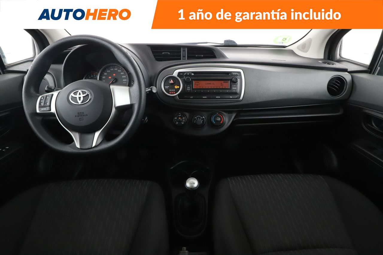 Foto Toyota Yaris 13