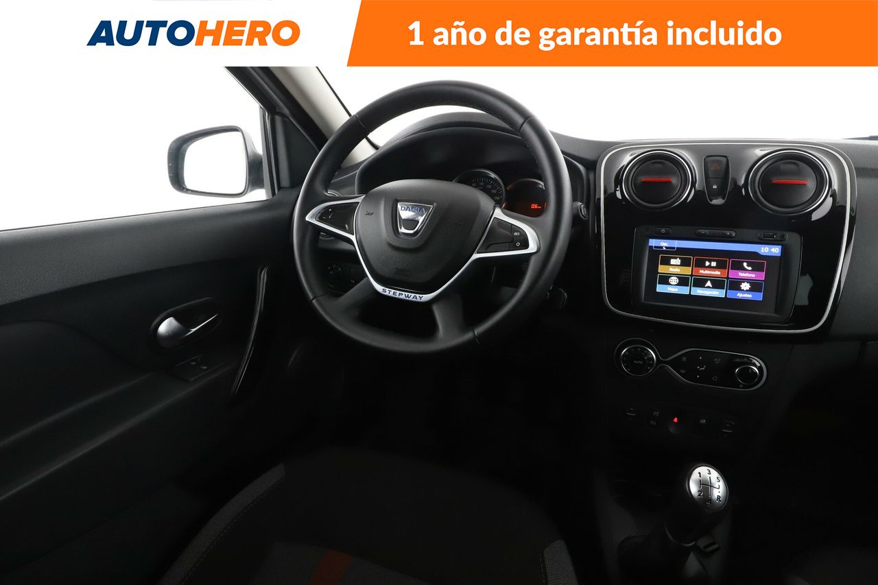 Foto Dacia Sandero 14