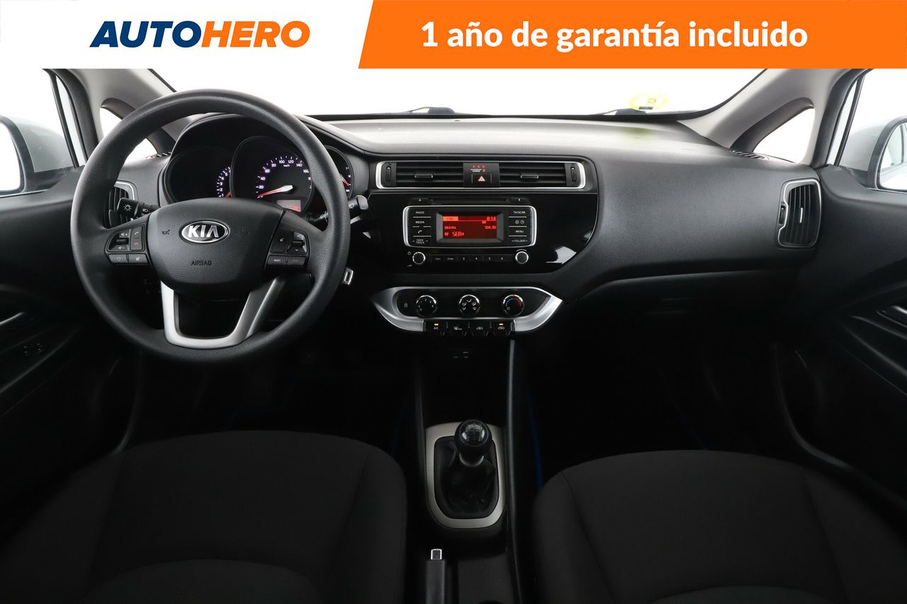 Foto Kia Rio 13