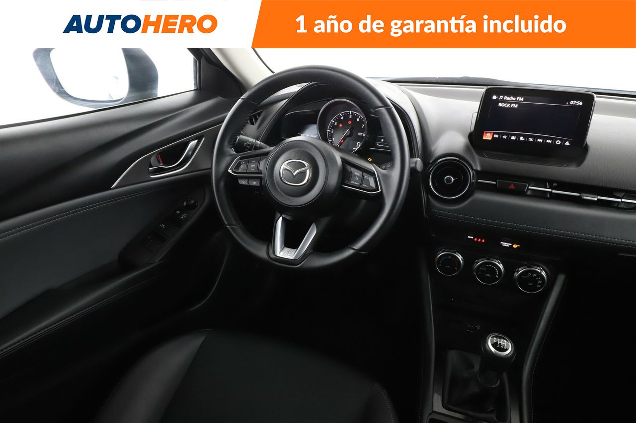 Foto Mazda CX-3 14