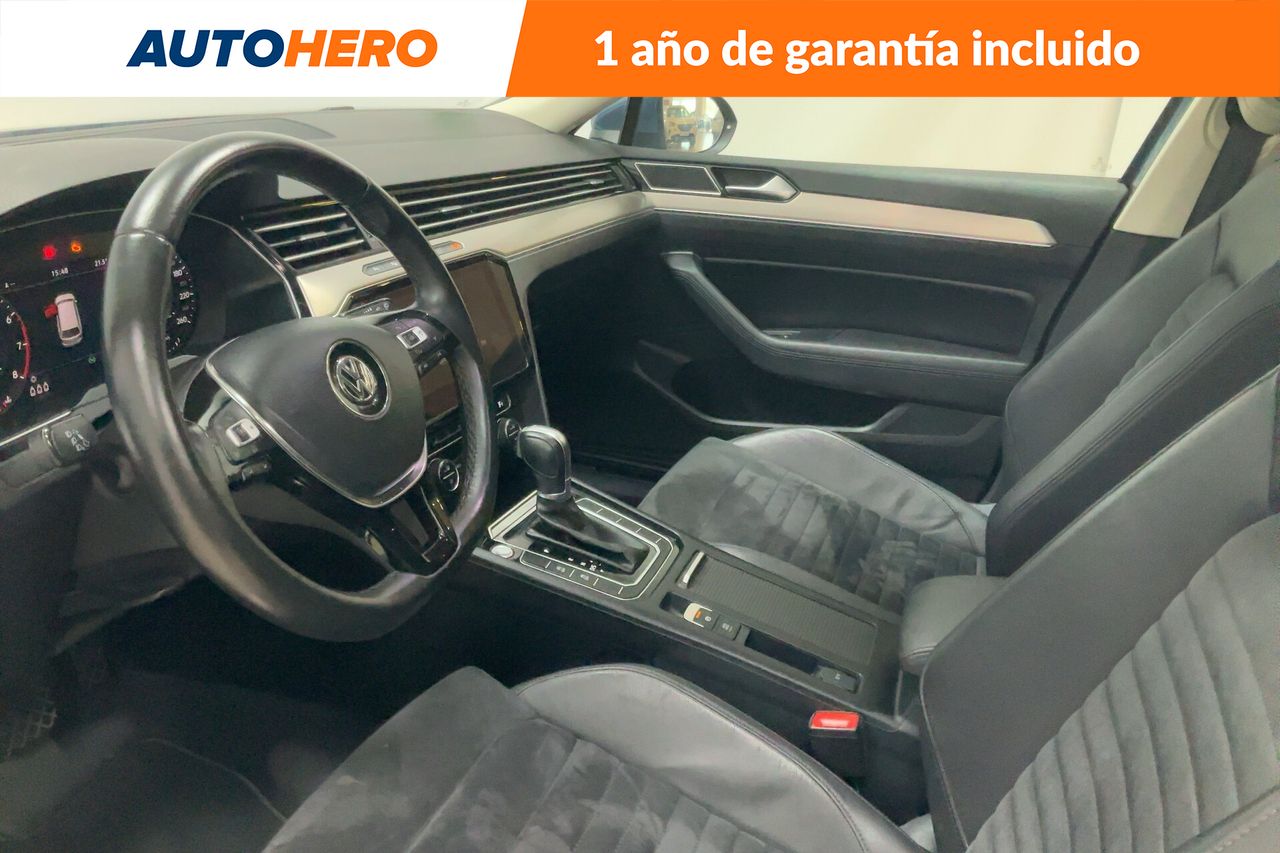 Foto Volkswagen Passat 10