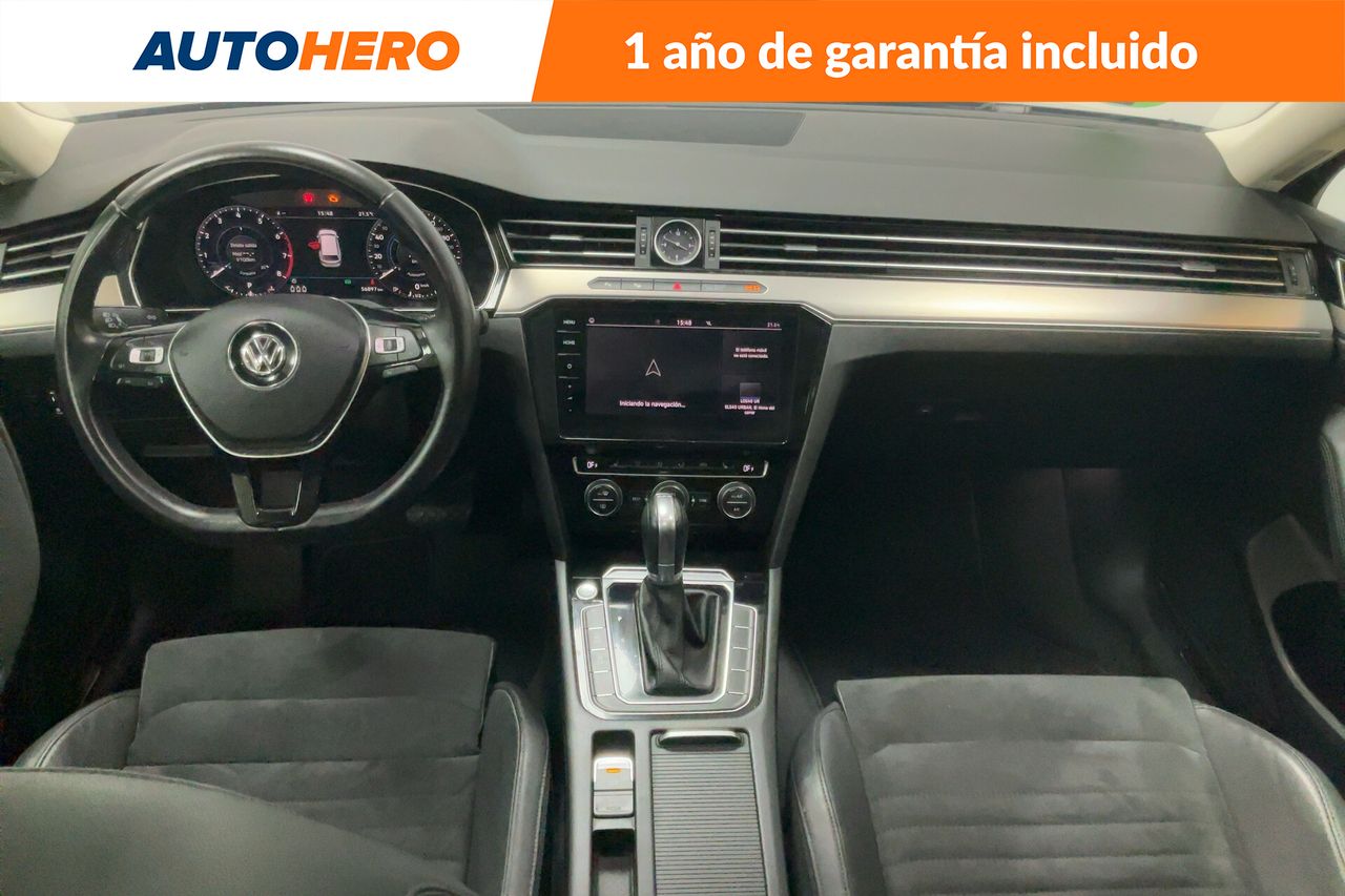 Foto Volkswagen Passat 12